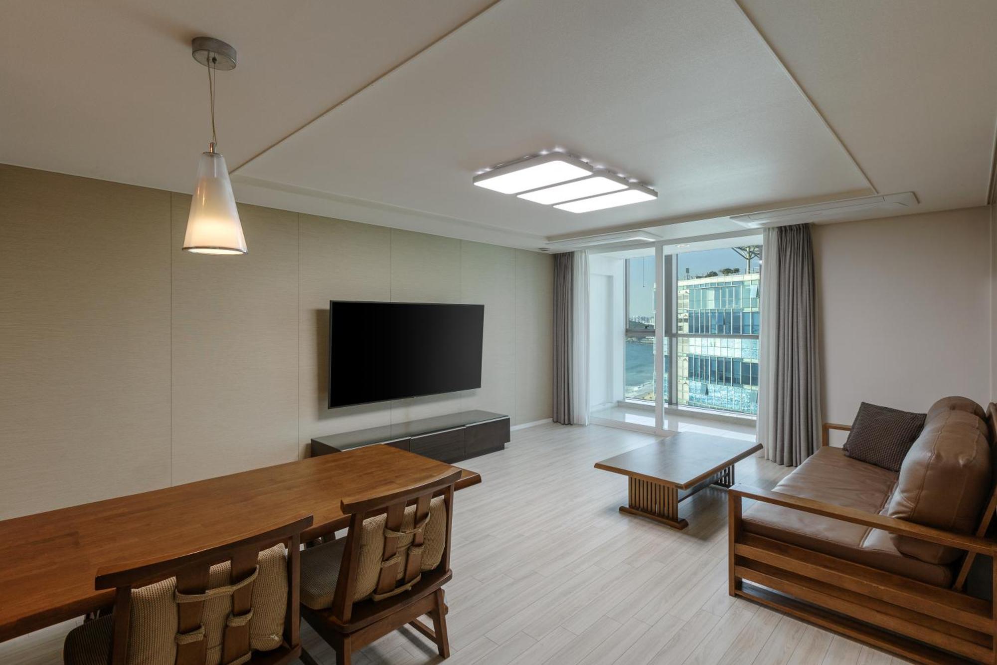 Pale De Cz Condo Пусан Екстер'єр фото