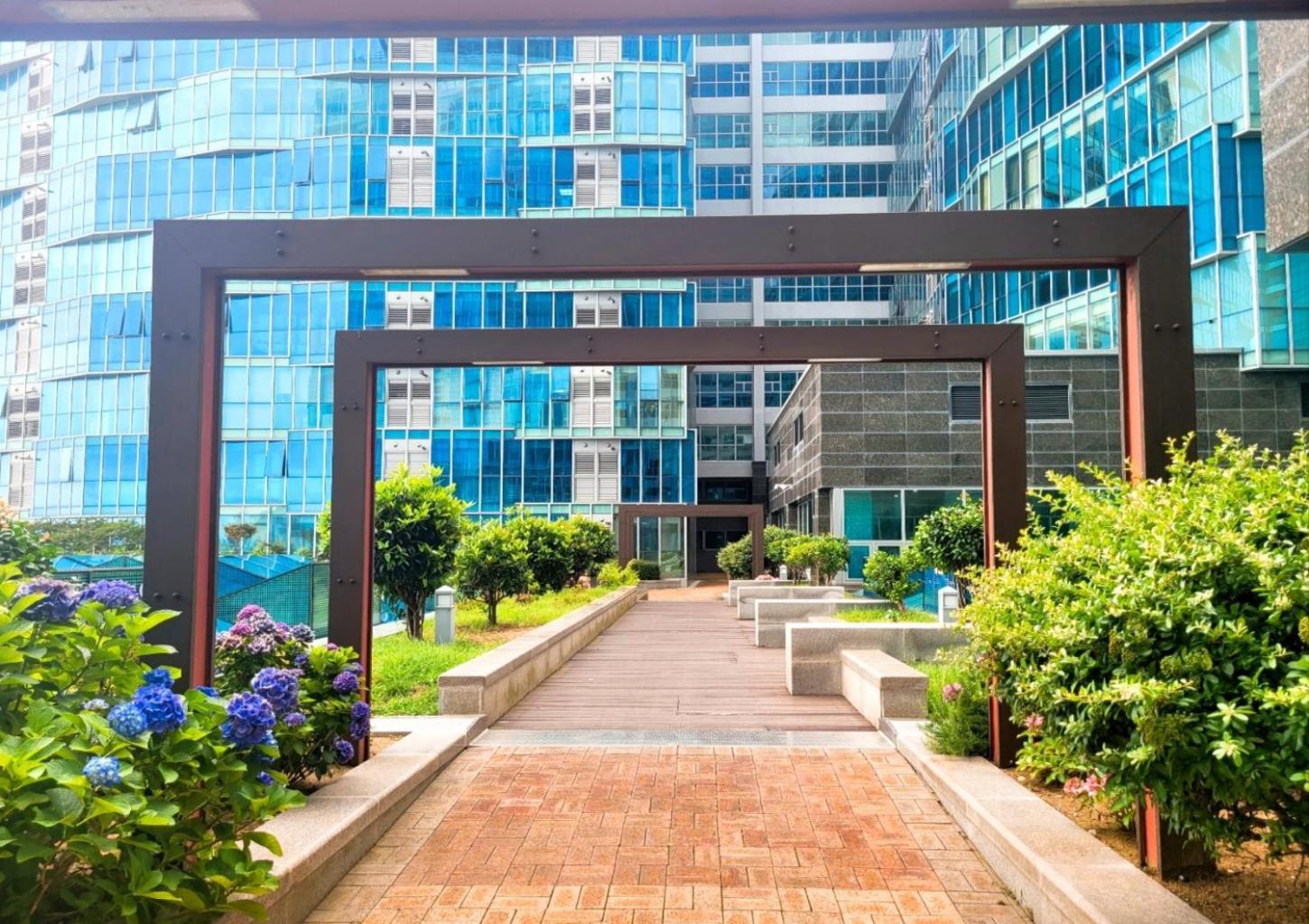 Pale De Cz Condo Пусан Екстер'єр фото